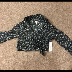 PRINCESS POLLY floral tie button top